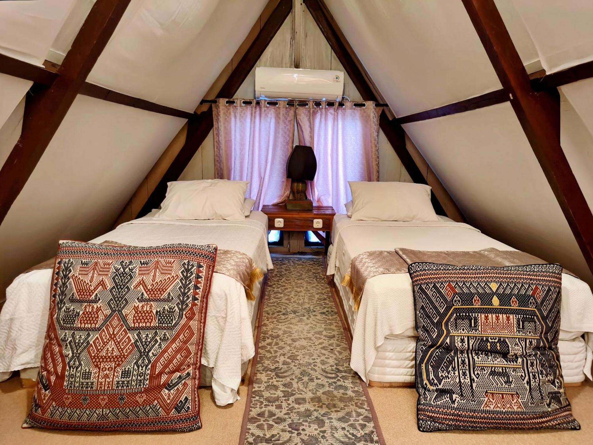 Bed and Breakfast Panda Lumbung Санур Екстер'єр фото