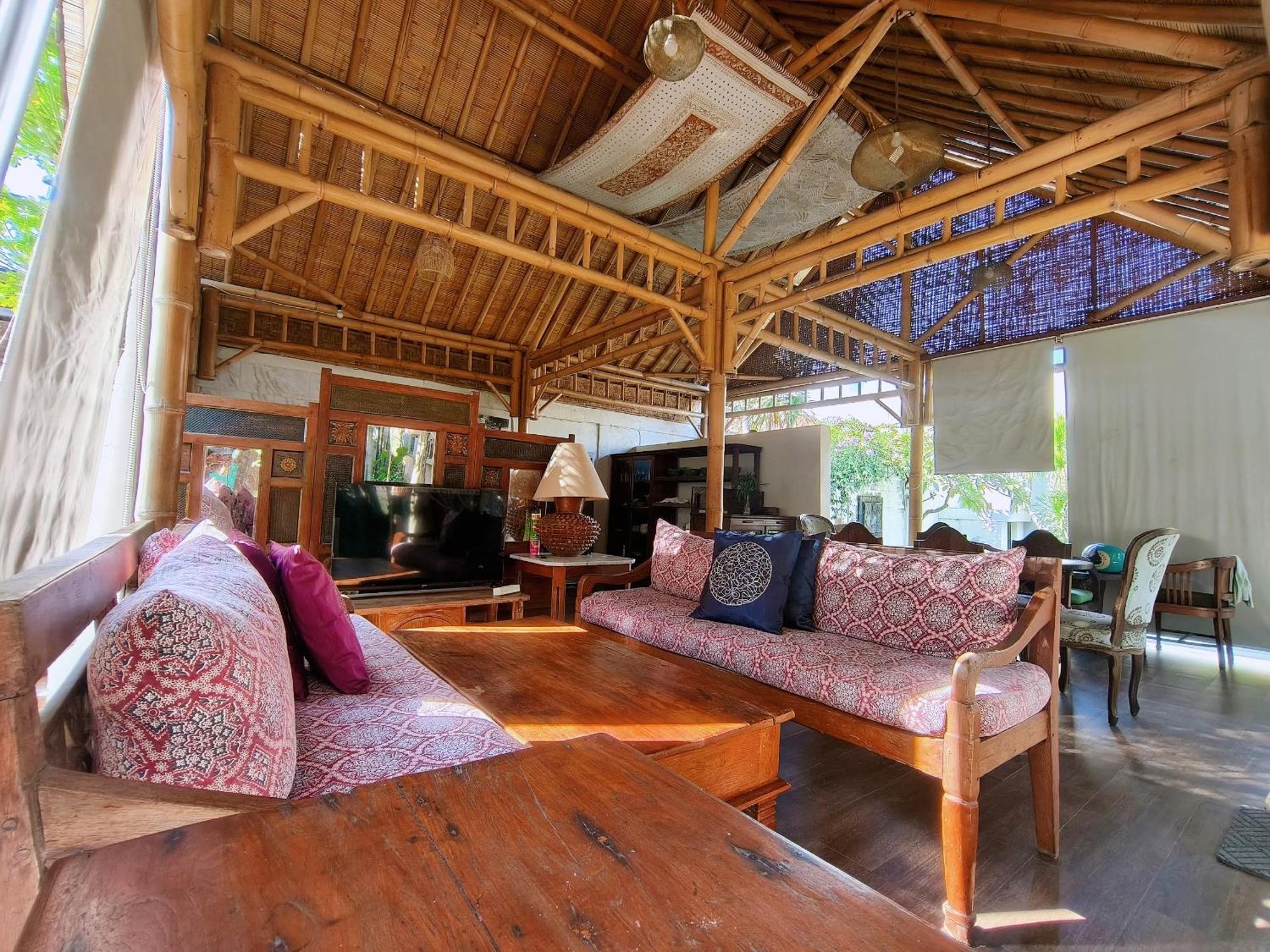Bed and Breakfast Panda Lumbung Санур Екстер'єр фото