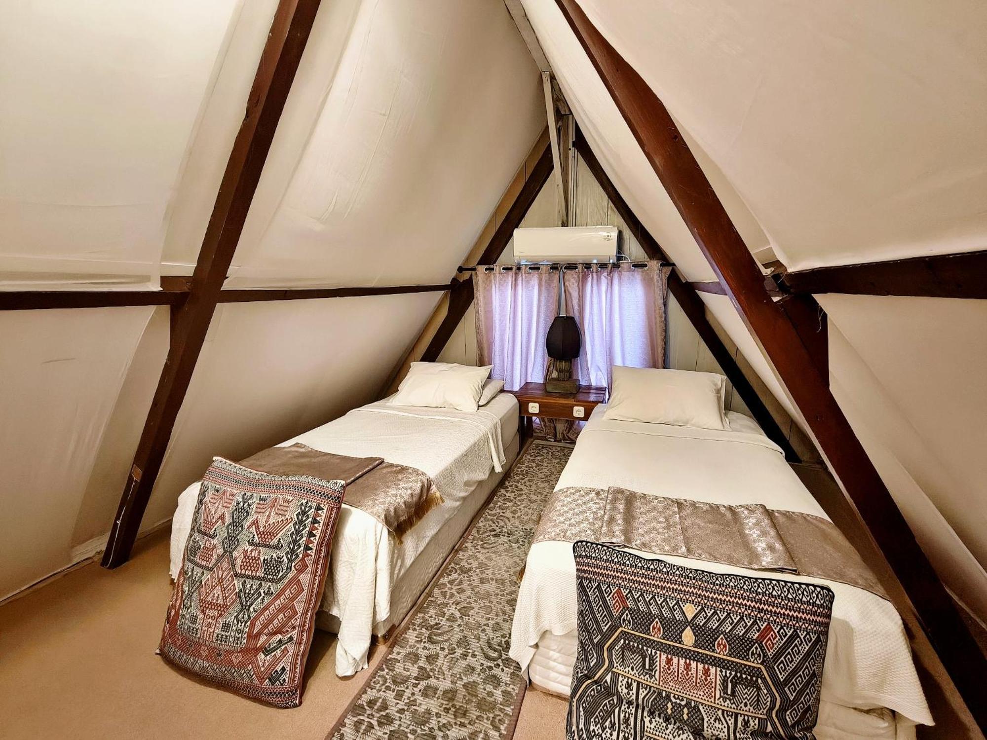 Bed and Breakfast Panda Lumbung Санур Екстер'єр фото